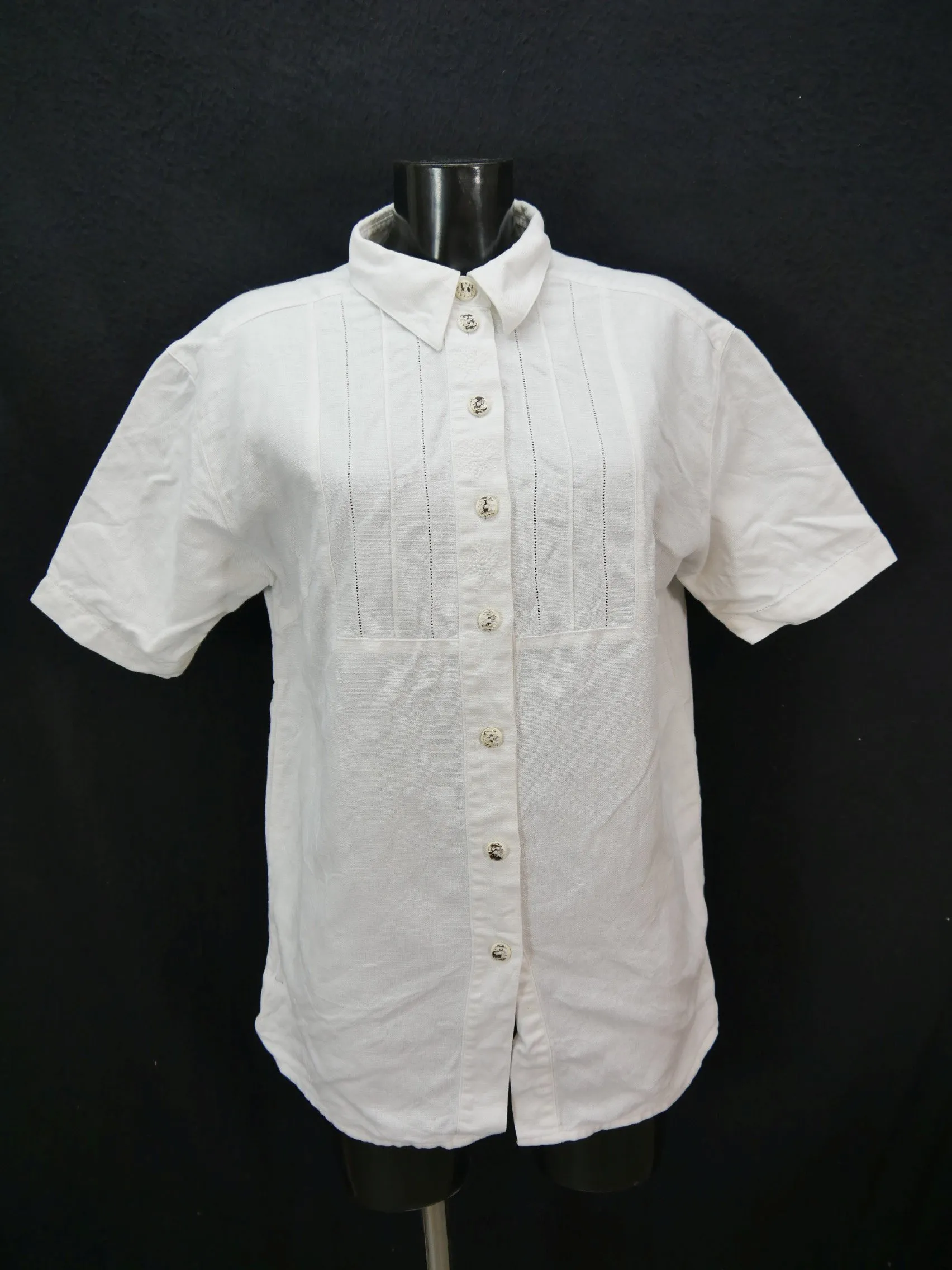 Gr.44 Trachtenbluse weiß Bluse Meico Leinen mit Stickerei tolle Knöpfe TB6530