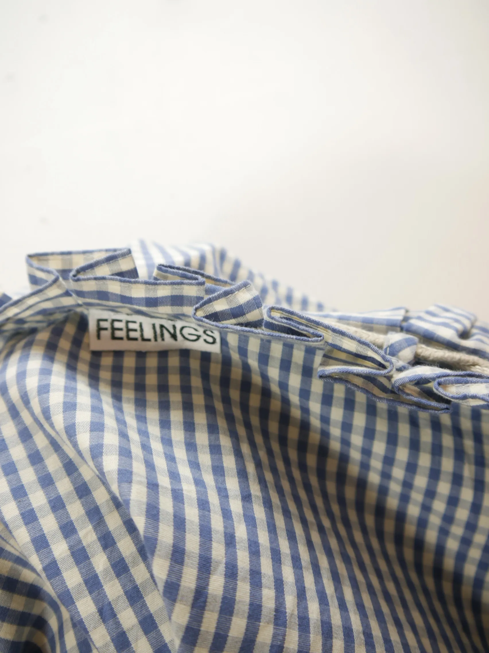 Gr.50 Trachtenbluse blau/weiß Bluse Feelings Baumwolle mit Rüschen TB8429