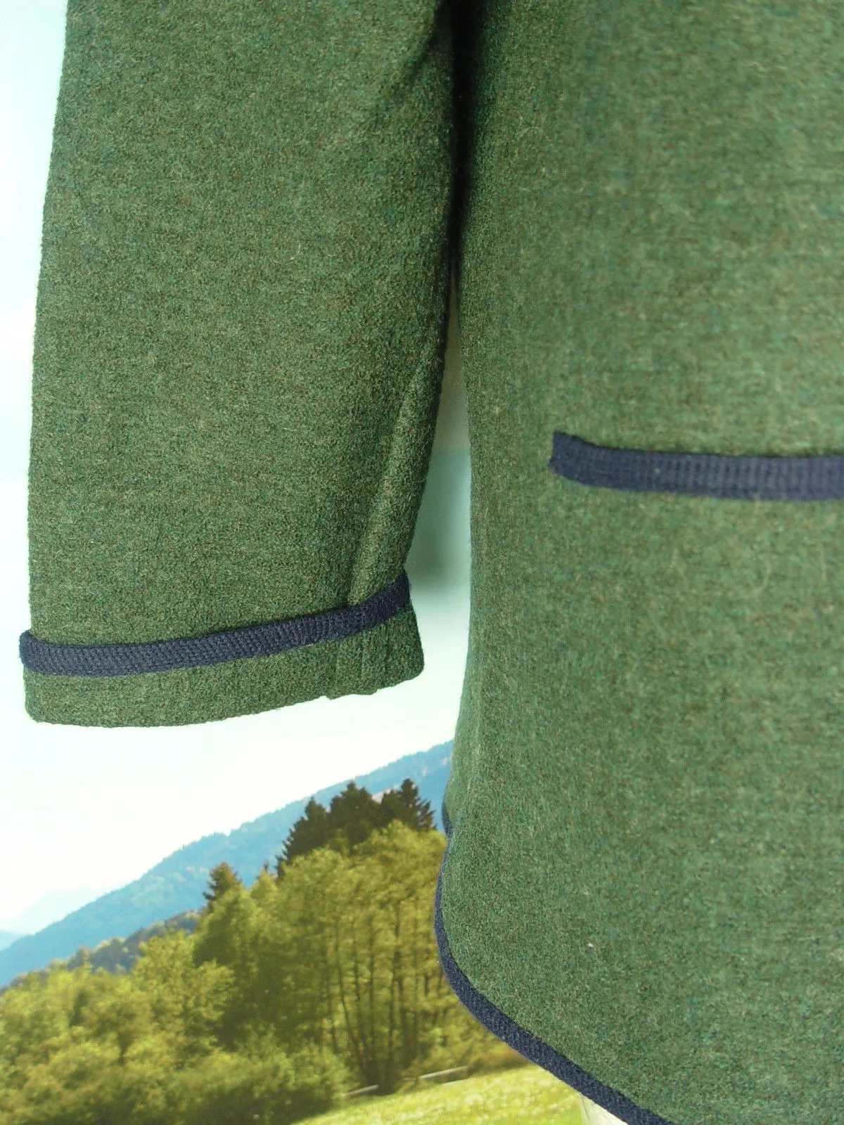 mit Edelweis-Pins tannengrüne leichte Walkjacke Jacke Trachtenjacke Gr.42