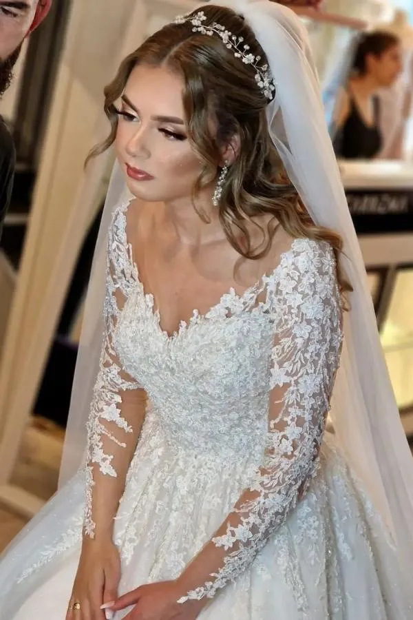 Wunderschöne Brautkleider Lang Ärmel | Hochzeitskleider mit Spitze